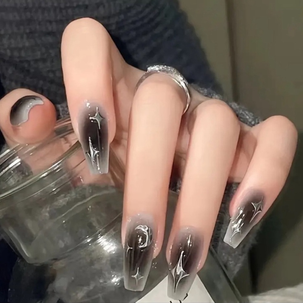 24 Piece Gradient Moon & Star Gray Press on Nails